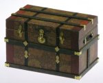 (image for) Lithograph Wooden Trunk Kit Wm Morris Design 1