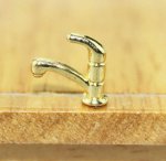 (image for) Metal Modern Faucet Gold