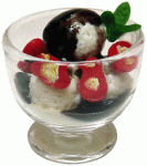 (image for) Chocolate Drizzle Strawberry Ice Cream in Glass Bowl