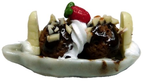 (image for) Chocolate Sundae w/ Sliced Bananas