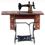 (image for) Sewing Machine - Walnut