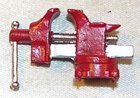 (image for) Workbench Vise - Red