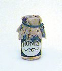 (image for) Jar of Honey w/ Cloth Cover