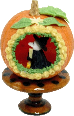 (image for) Pumpkin Witch Scene on Halloween Cake Plate